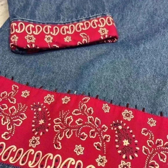 Vintage button down - Picture 2 of 4